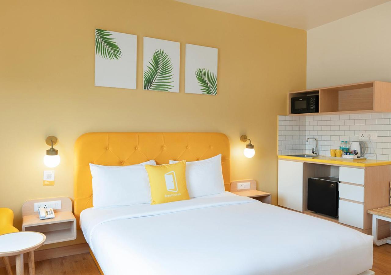 Bloom Hotel Financial District Hyderabad Bagian luar foto