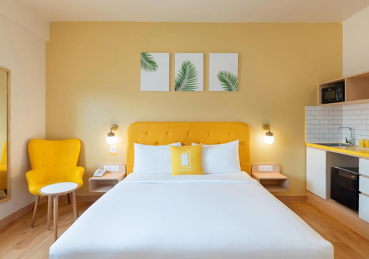 Bloom Hotel Financial District Hyderabad Bagian luar foto