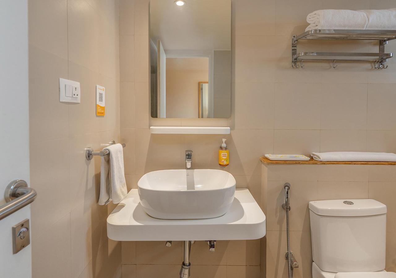 Bloom Hotel Financial District Hyderabad Bagian luar foto